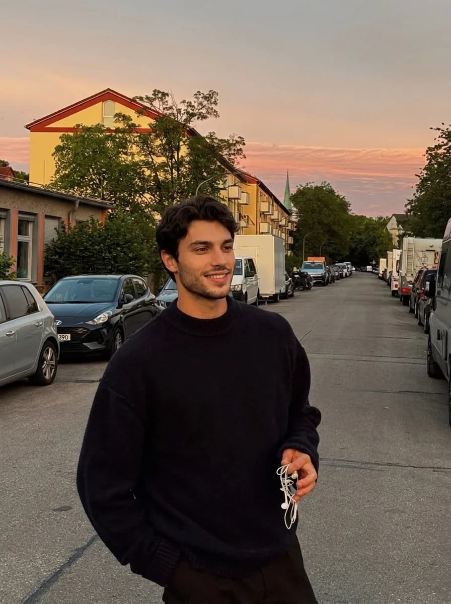 Example 5: AI-generated dating photo